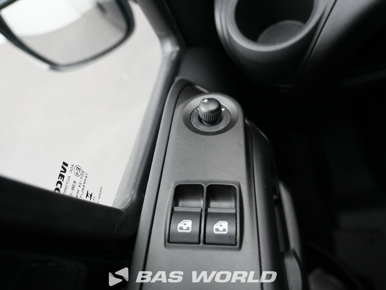 Other : Iveco Daily 35S21 Затворен ван