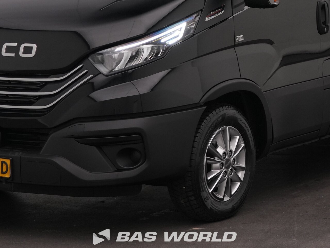 Other : Iveco Daily 35S21 Затворен ван