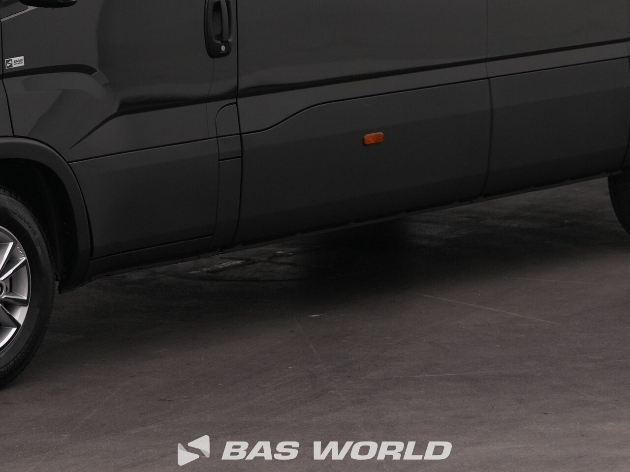 Other : Iveco Daily 35S21 Затворен ван