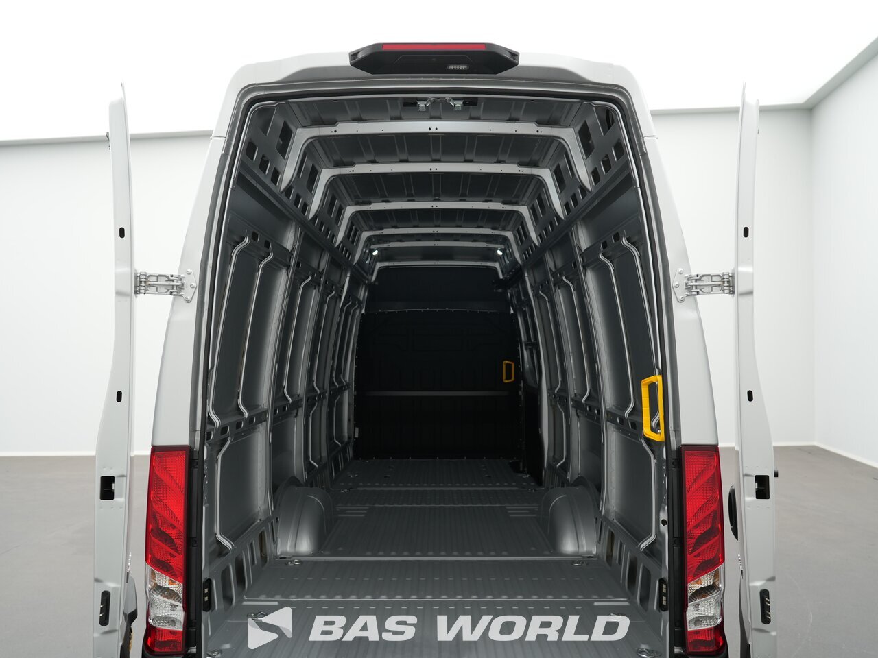 Other : Iveco Daily 35S21 Furgonetka