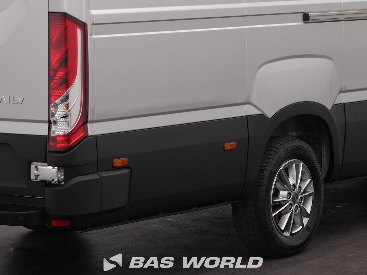 Other : Iveco Daily 35S21 Furgonetka