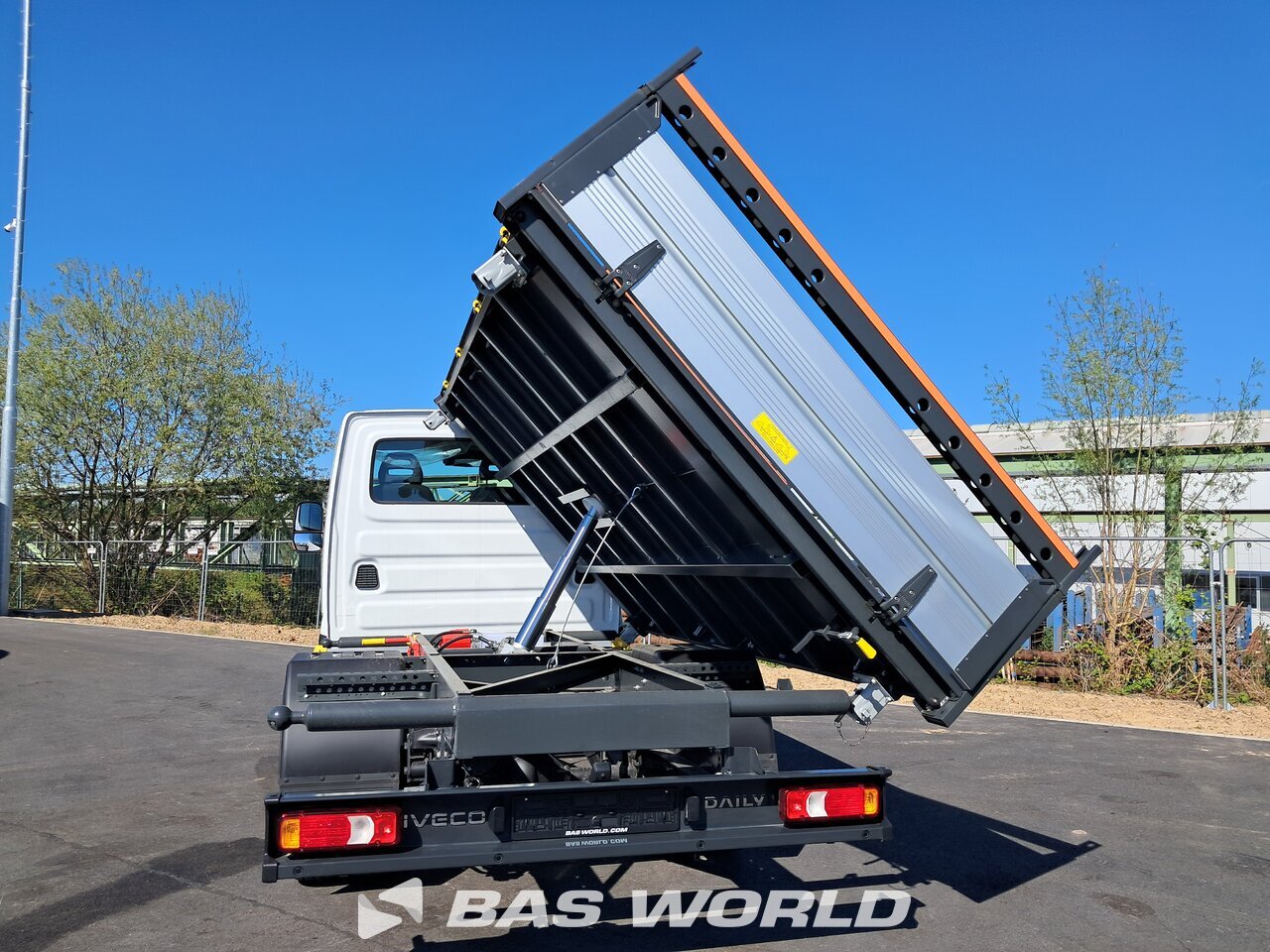Other : Iveco Daily 35C18 Kipper