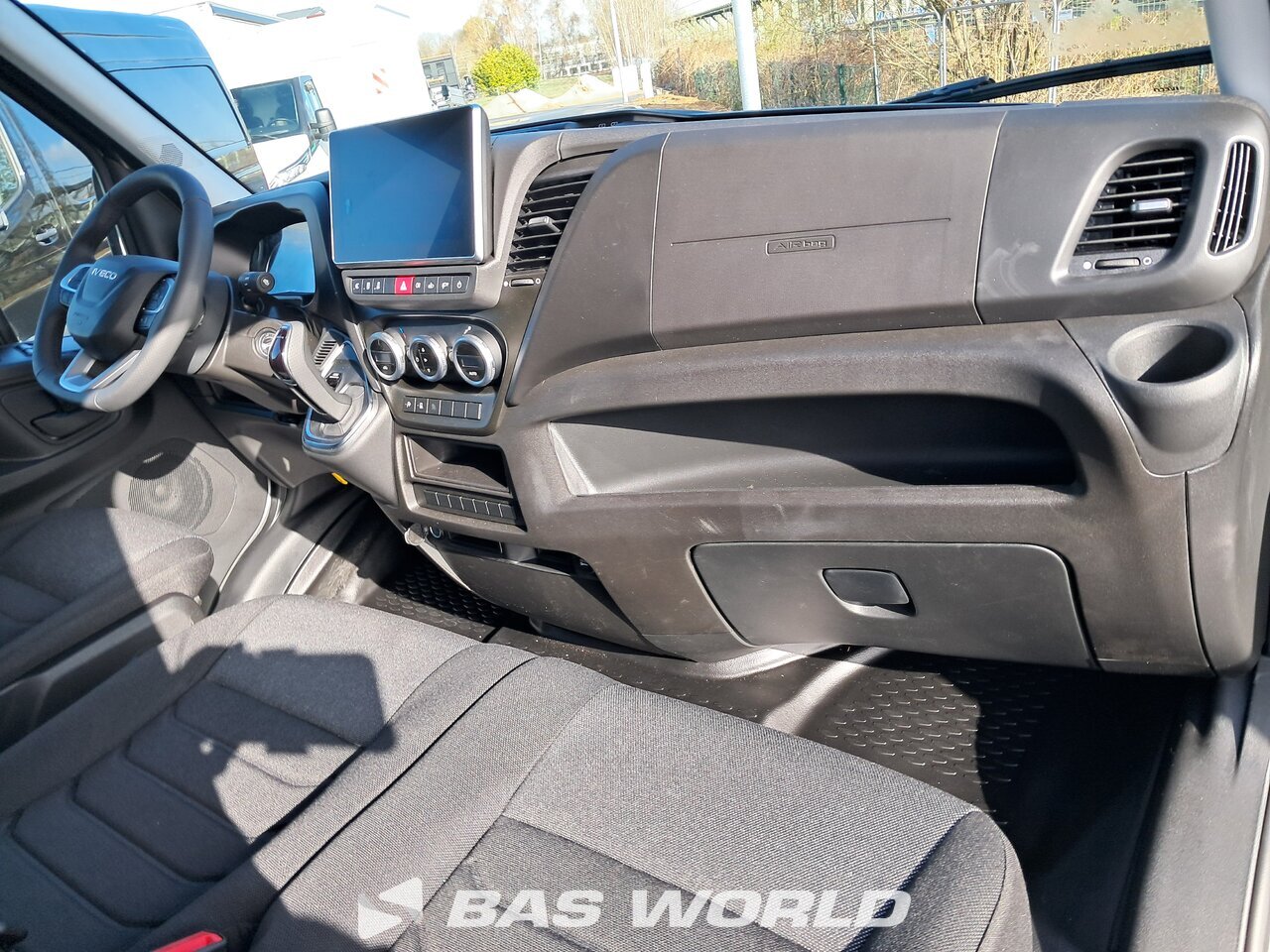 Other : Iveco Daily 35S21 Minibussar skåpbilar