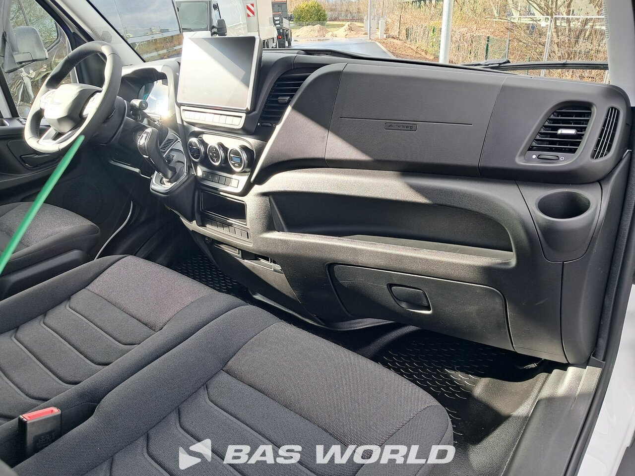 Other : Iveco Daily 35S21 Furgonetka