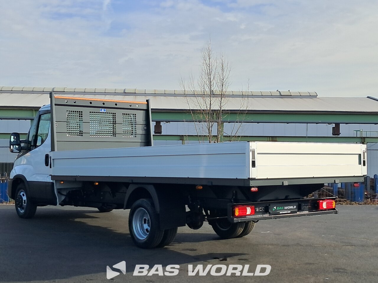Other : Iveco Daily 35C21 مفتوح