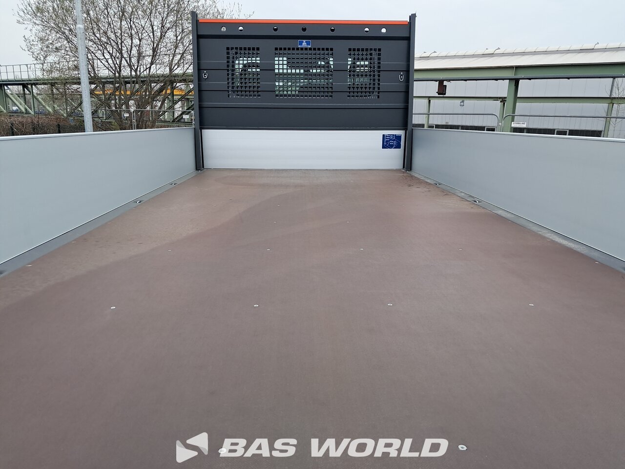 Other : Iveco Daily 35C21 Отворен