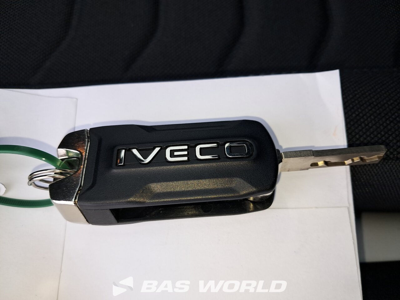 Other : Iveco Daily 35C21 Отворен