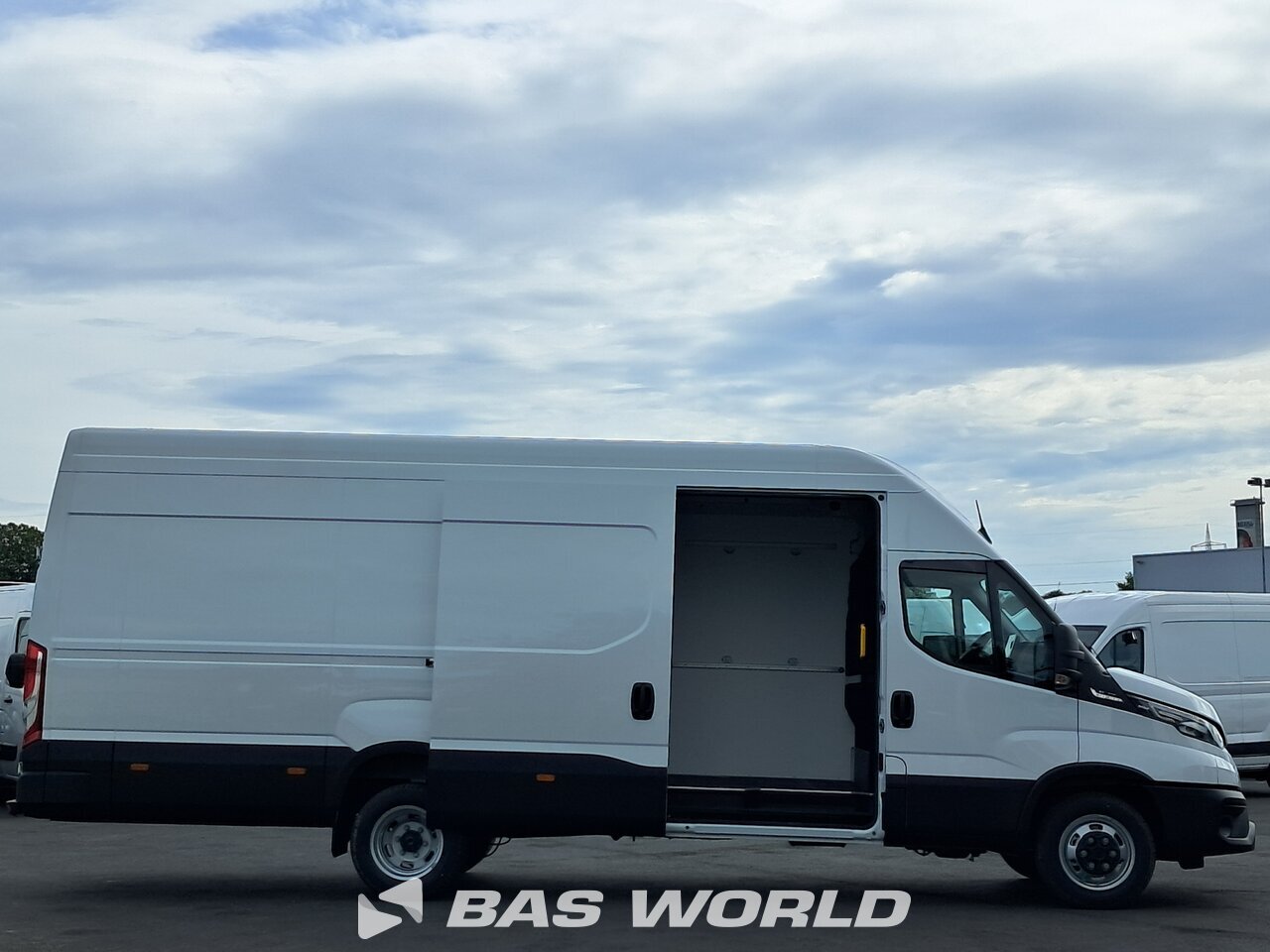 Other : Iveco Daily 35C21 Closed box van
