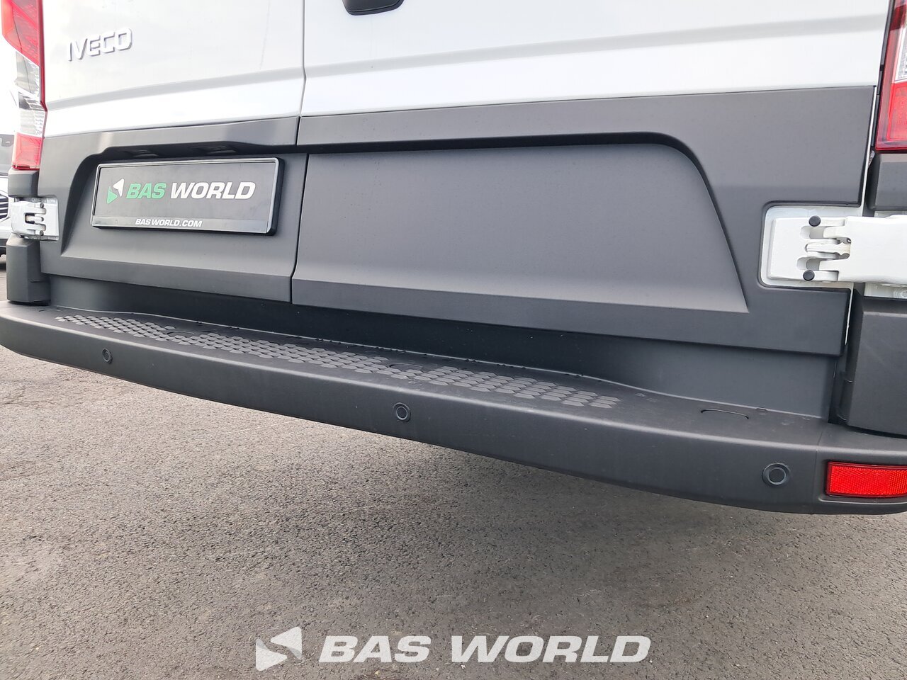 Other : Iveco Daily 35C21 Closed box van