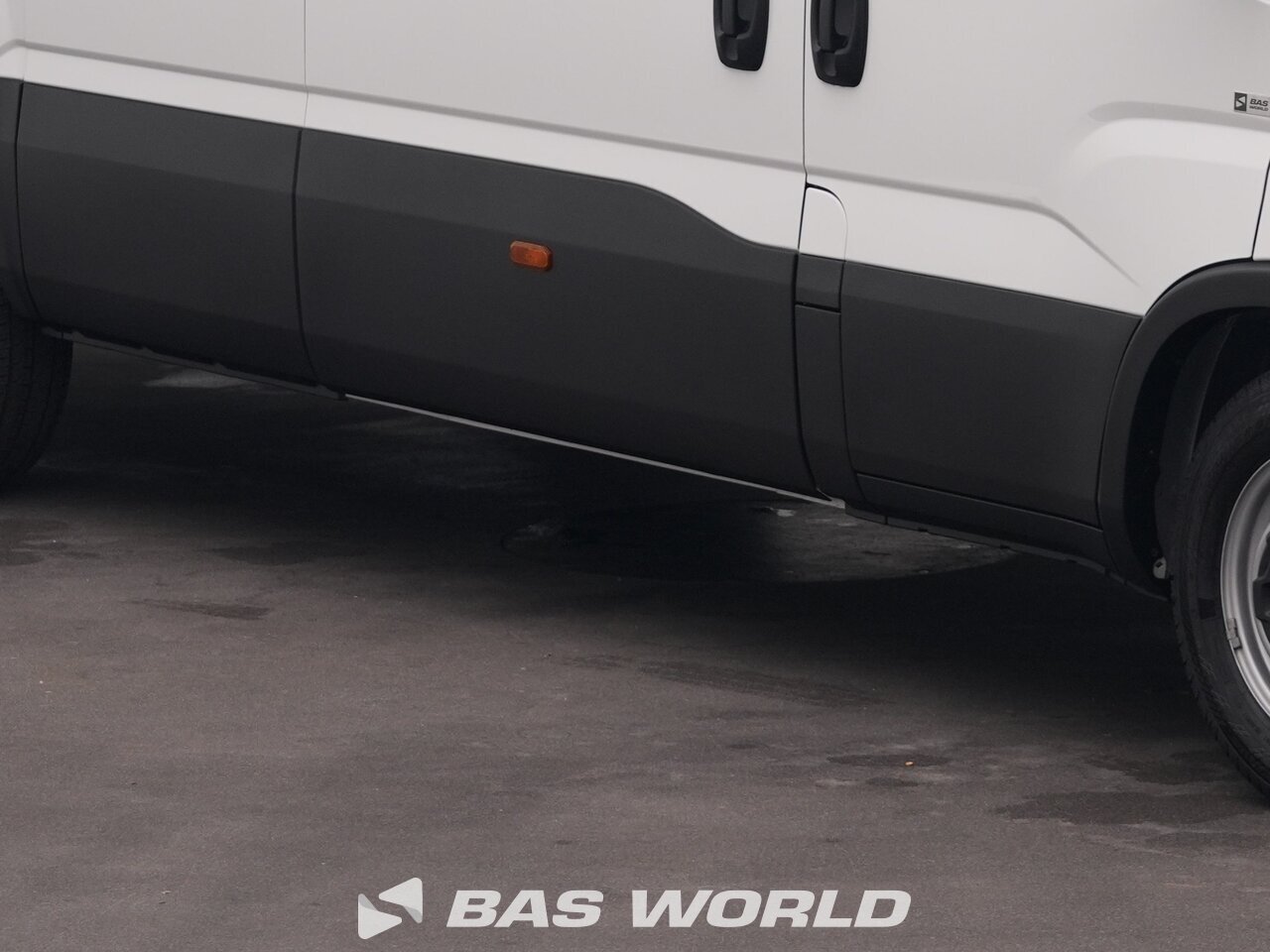 Other : Iveco Daily 35S18 Furgoneta cerrada