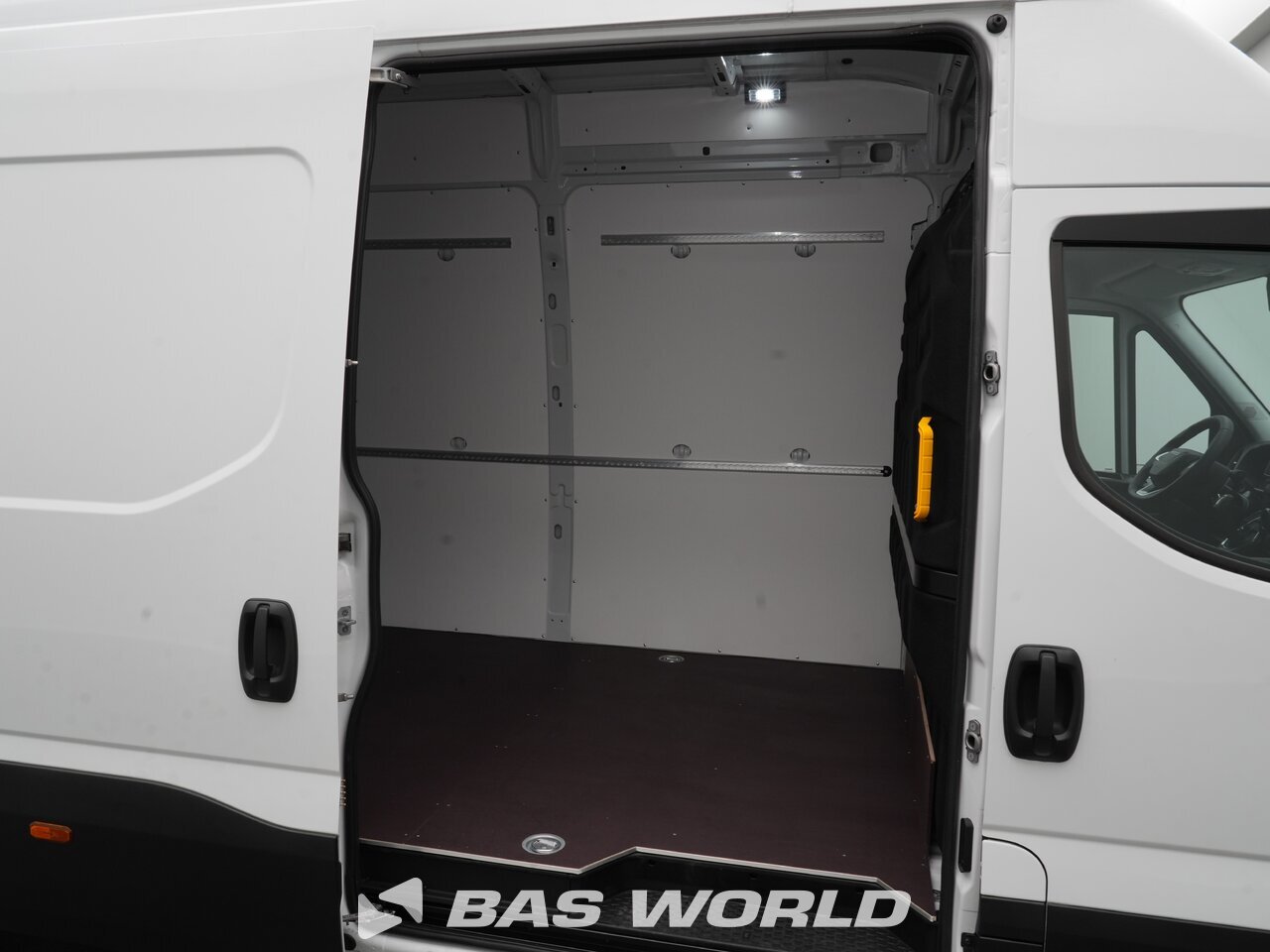 Other : Iveco Daily 35S18 Furgoneta cerrada