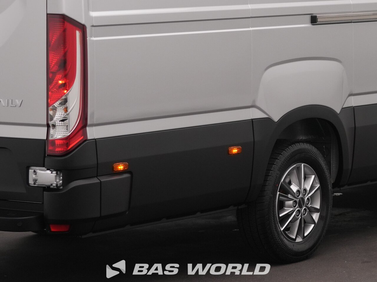 Other : Iveco Daily 35S21 Furgão