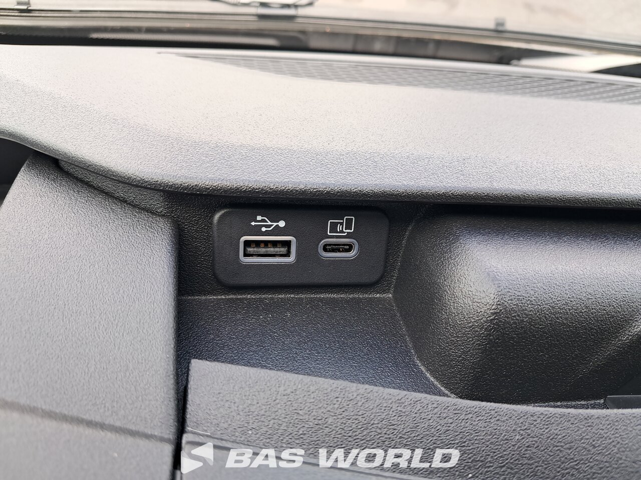 Other : Iveco Daily 35C21 Duba închisă