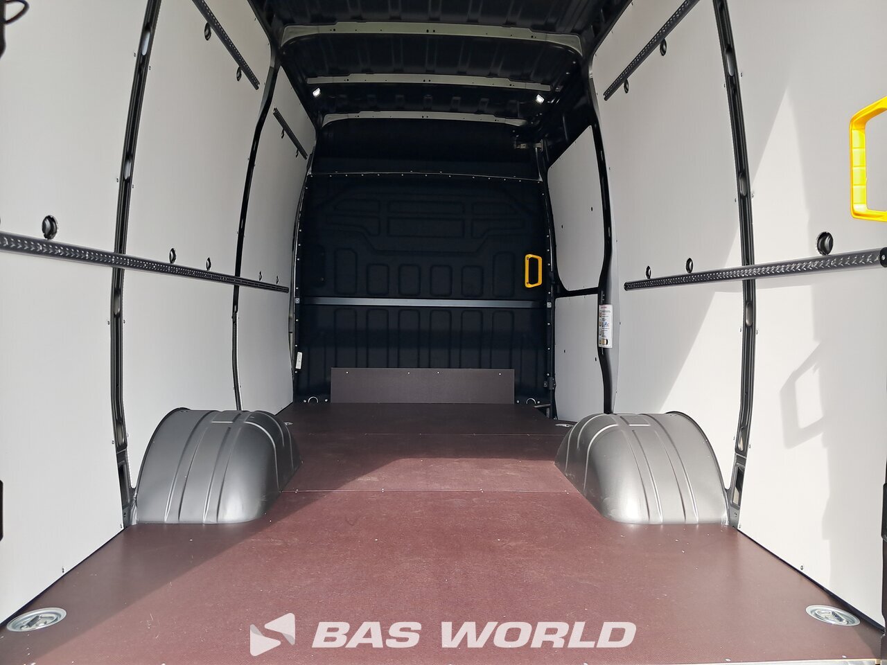 Other : Iveco Daily 35C21 Duba închisă