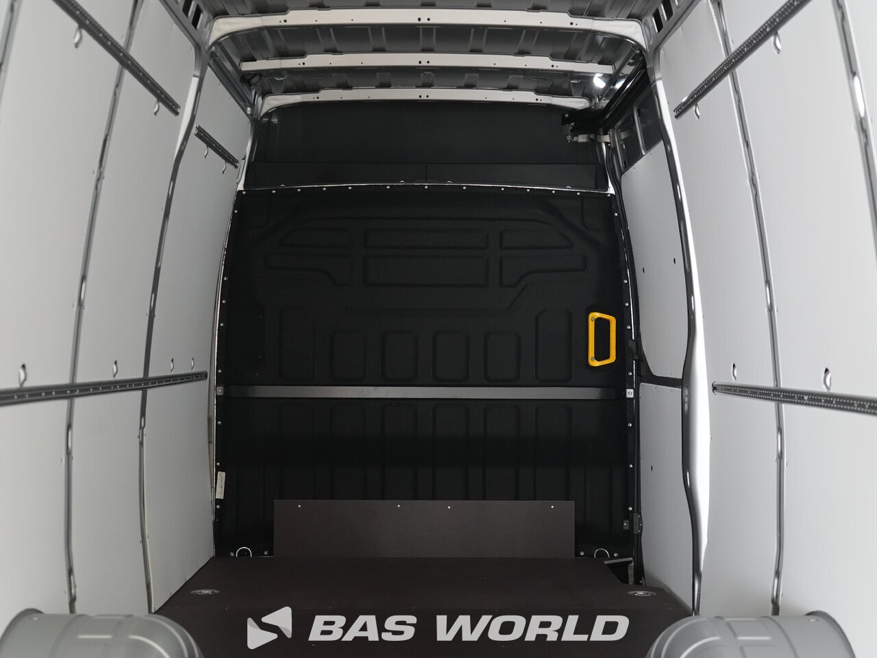 Other : Iveco Daily 35C21 Duba închisă