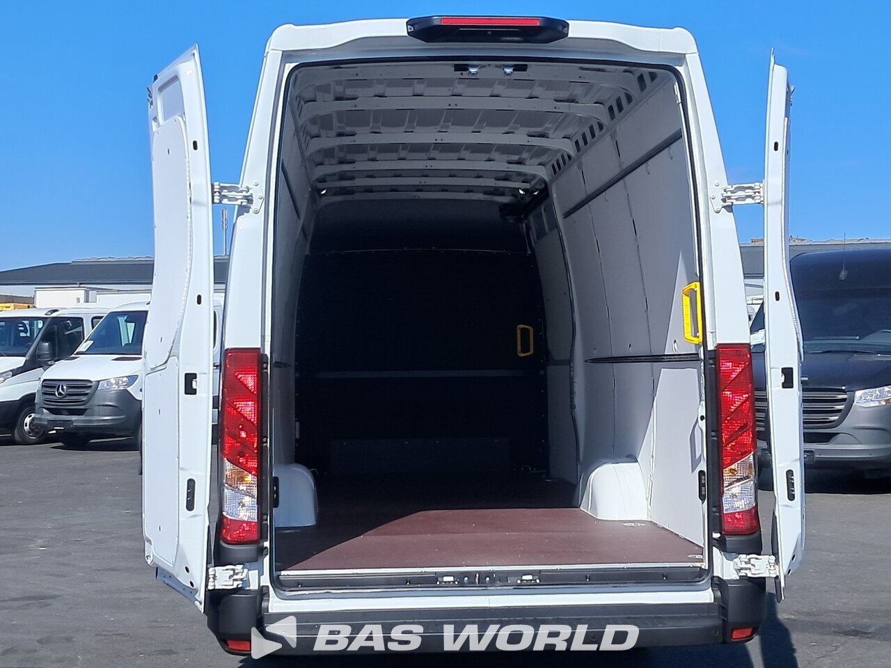 Other : Iveco Daily 35S18 Minibussar skåpbilar
