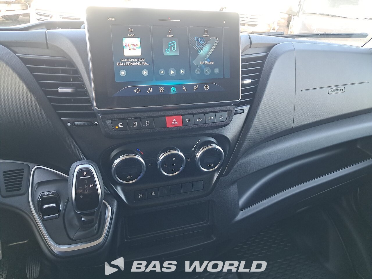 Other : Iveco Daily 35S18 Minibussar skåpbilar