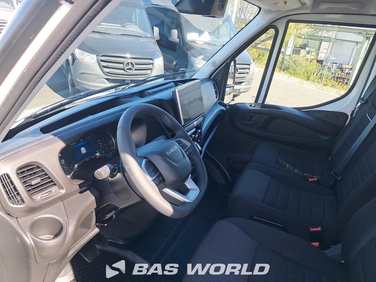 Other : Iveco Daily 35S18 Minibussar skåpbilar