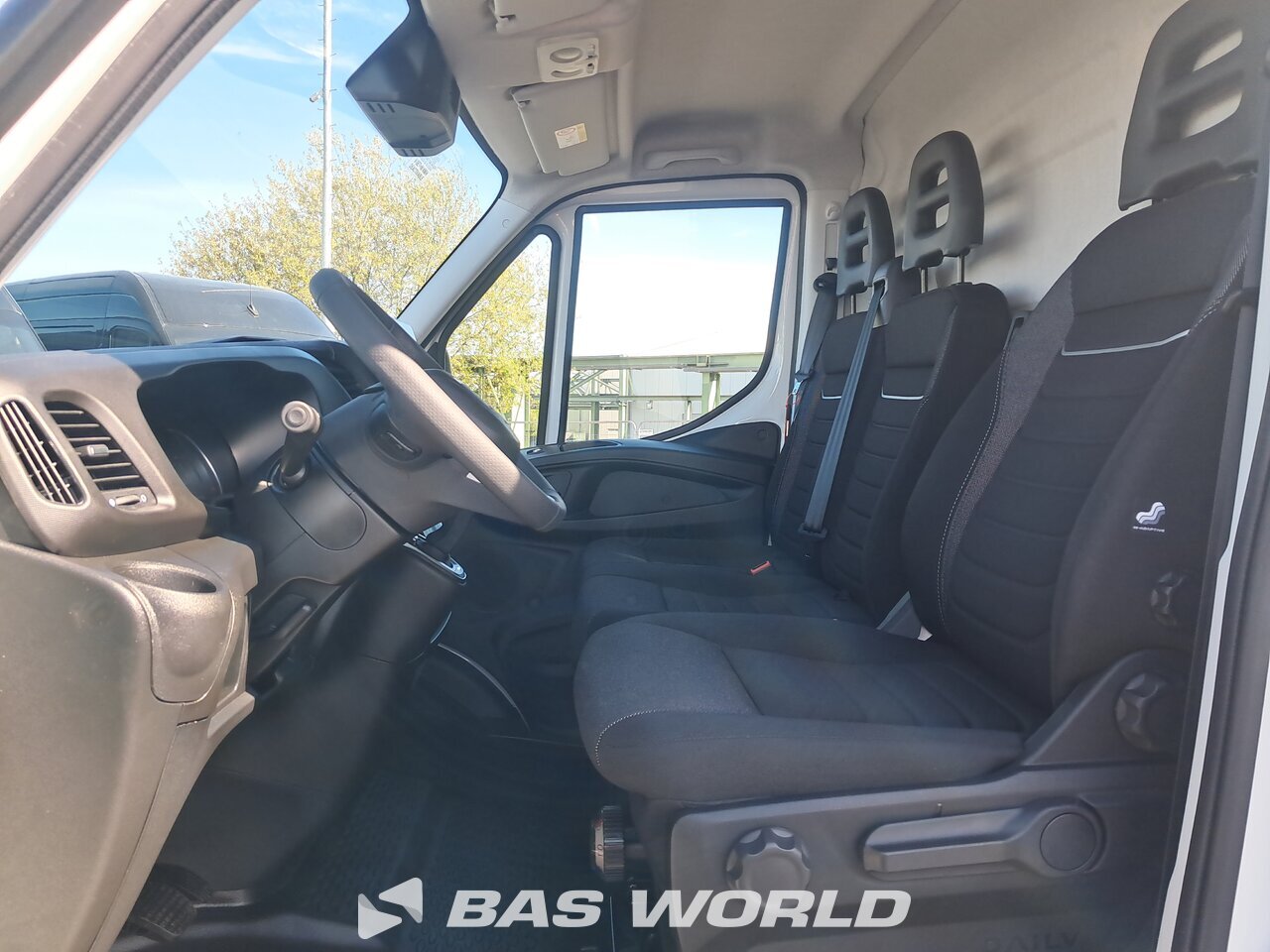 Other : Iveco Daily 35S18 Minibussar skåpbilar
