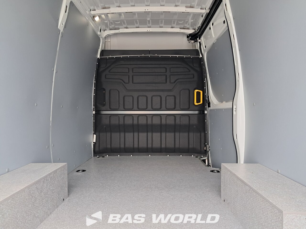 Other : Iveco Daily 35S16 закрыто