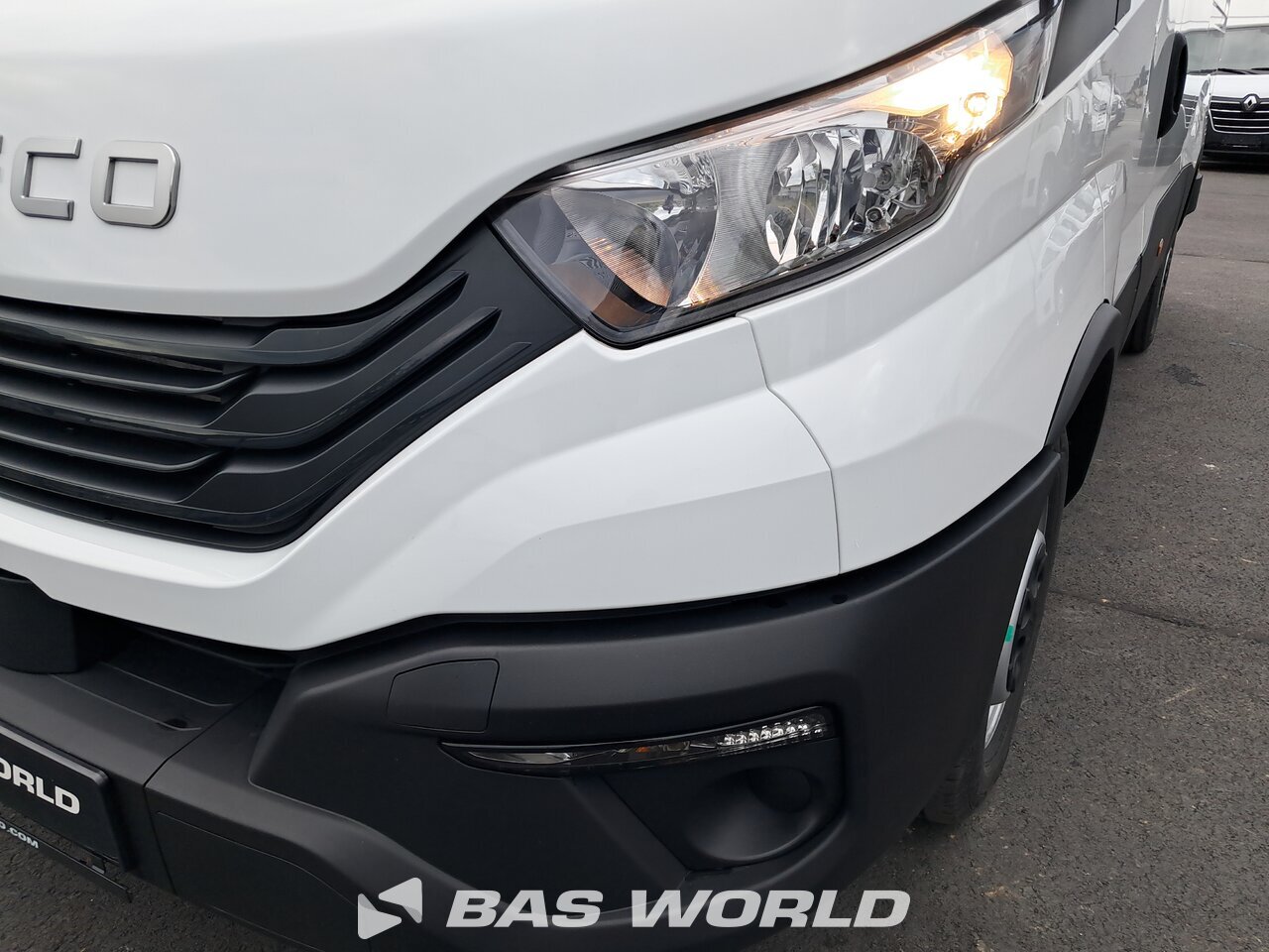 Other : Iveco Daily 35S16 закрыто