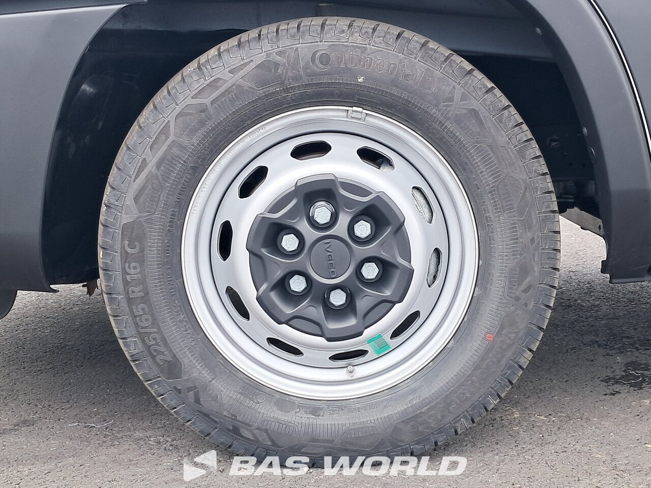 Other : Iveco Daily 35S16 закрыто