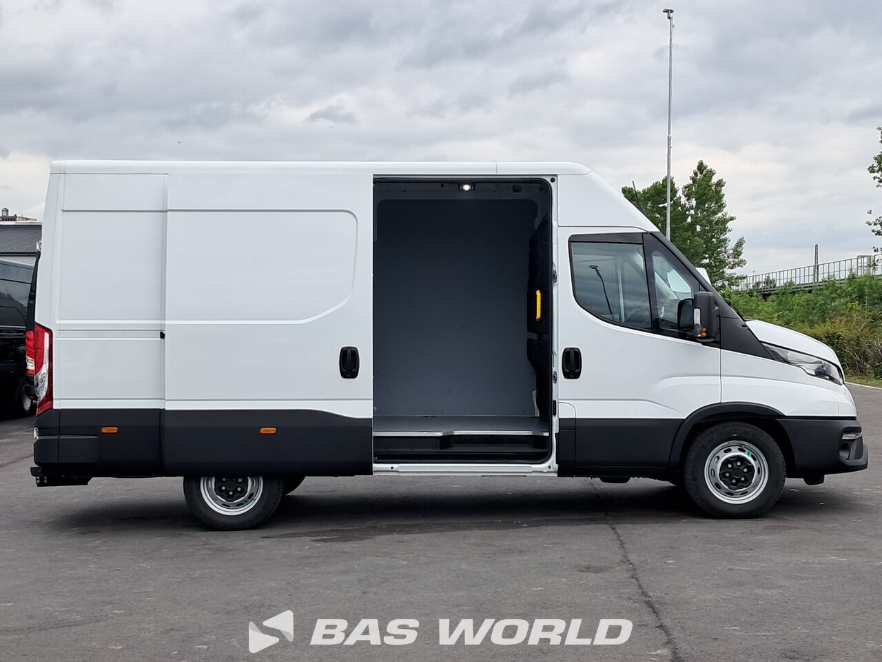 Other : Iveco Daily 35S16 закрыто