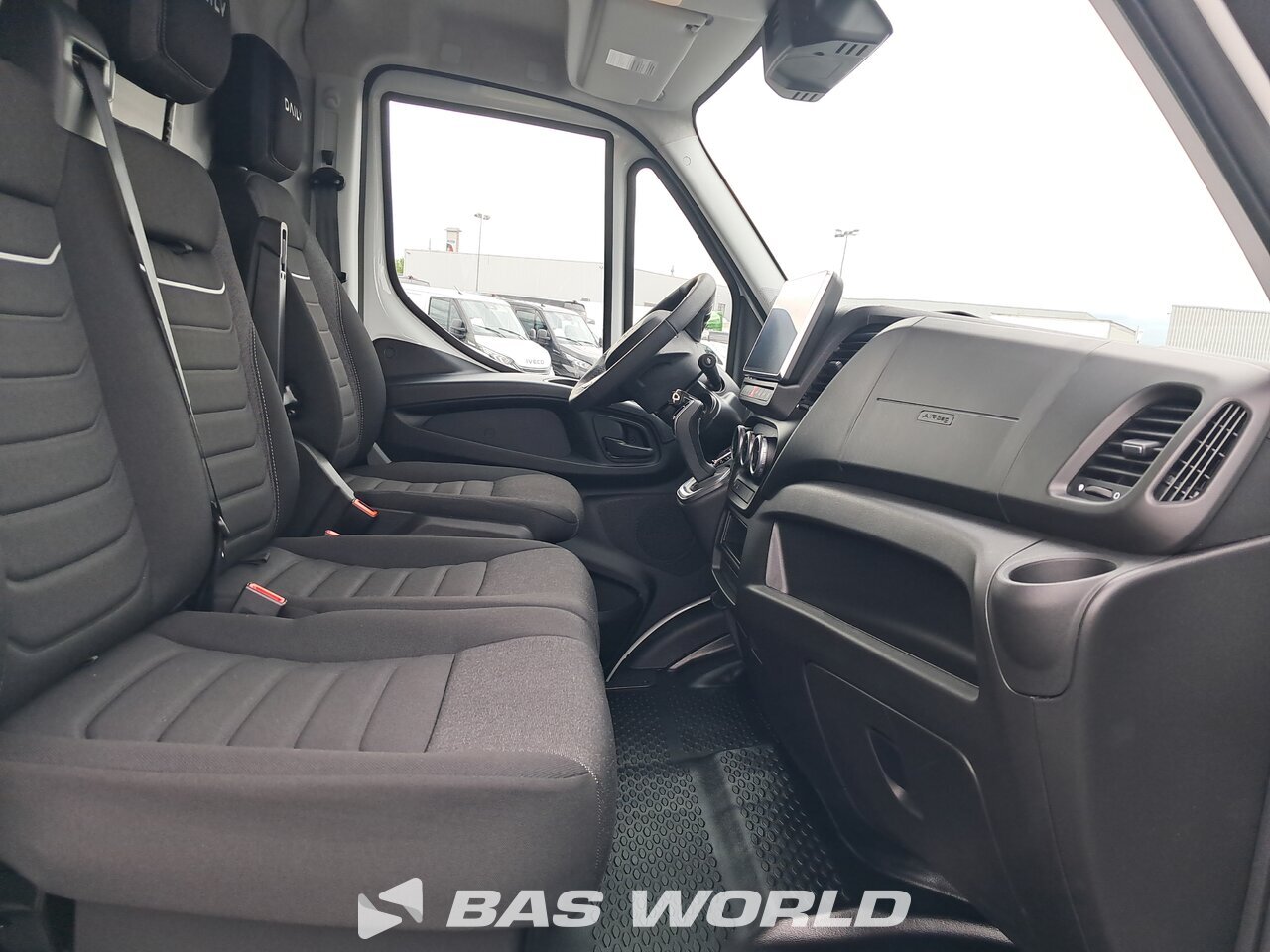 Other : Iveco Daily 35S18 Furgoneta cerrada