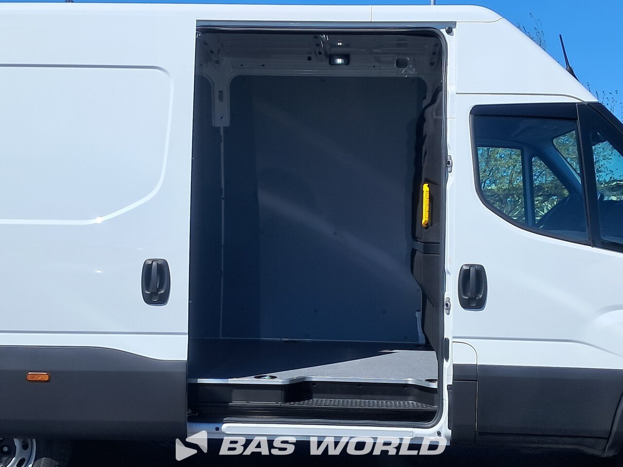 Other : Iveco Daily 35S18 Suljettu pakettiauto