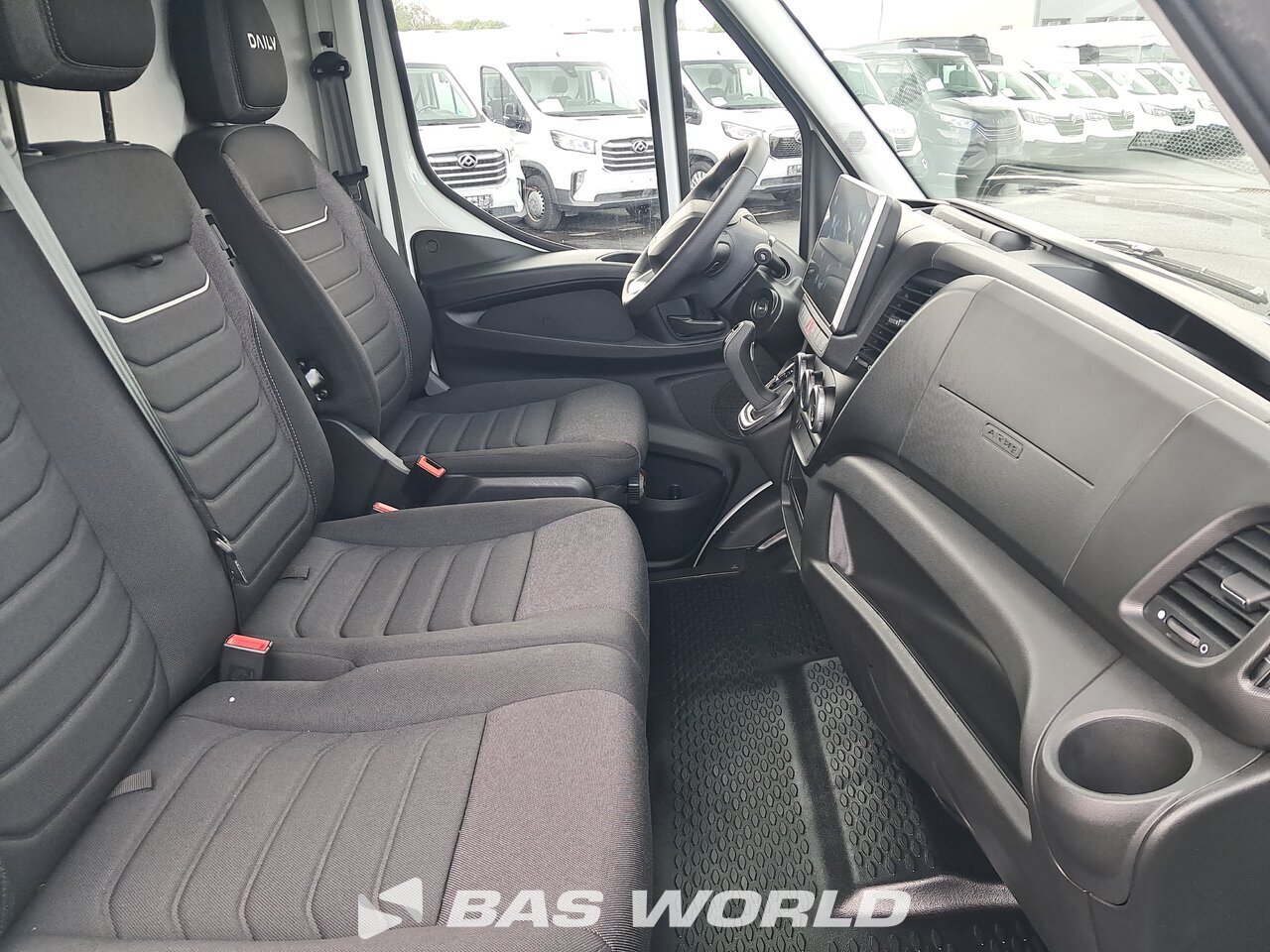 Other : Iveco Daily 35S18 Furgonetka