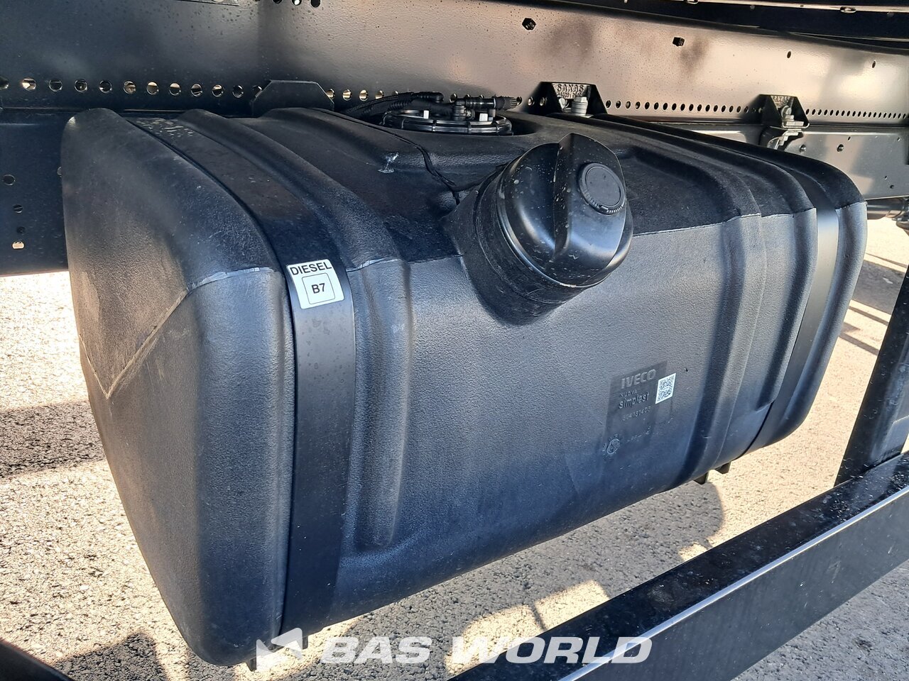 Other : Iveco 70C18 Stängda lastbilskarosser