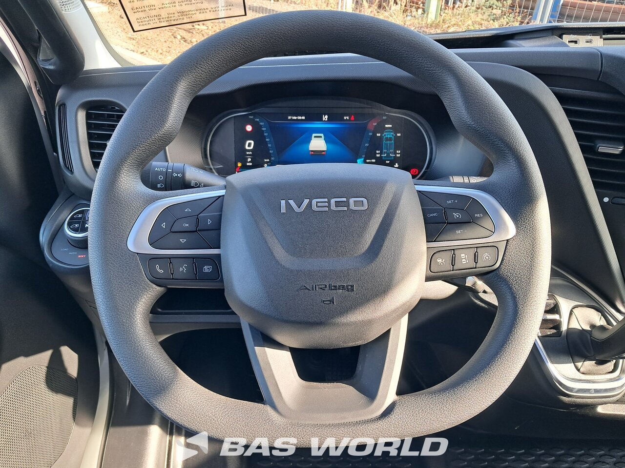 Other : Iveco 70C18 Stängda lastbilskarosser