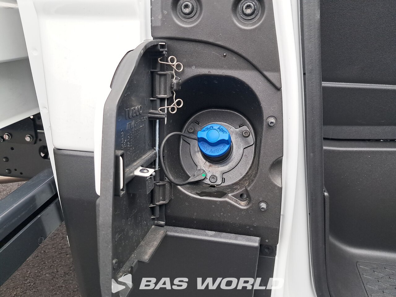 Other : Iveco Daily 70C18 Stängda lastbilskarosser