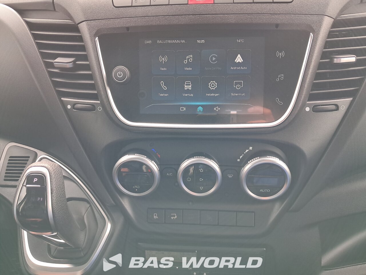 Other : Iveco Daily 70C18 Stängda lastbilskarosser