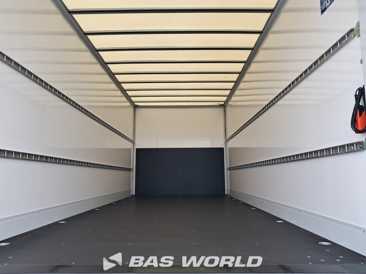 Other : Iveco Daily 70C18 Stängda lastbilskarosser