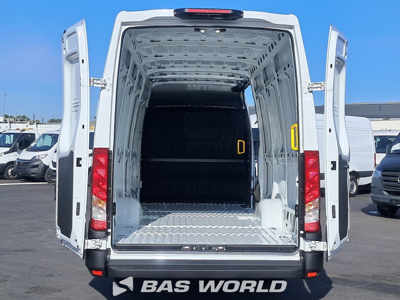 Other : Iveco Daily 35S18 Kastenwagen