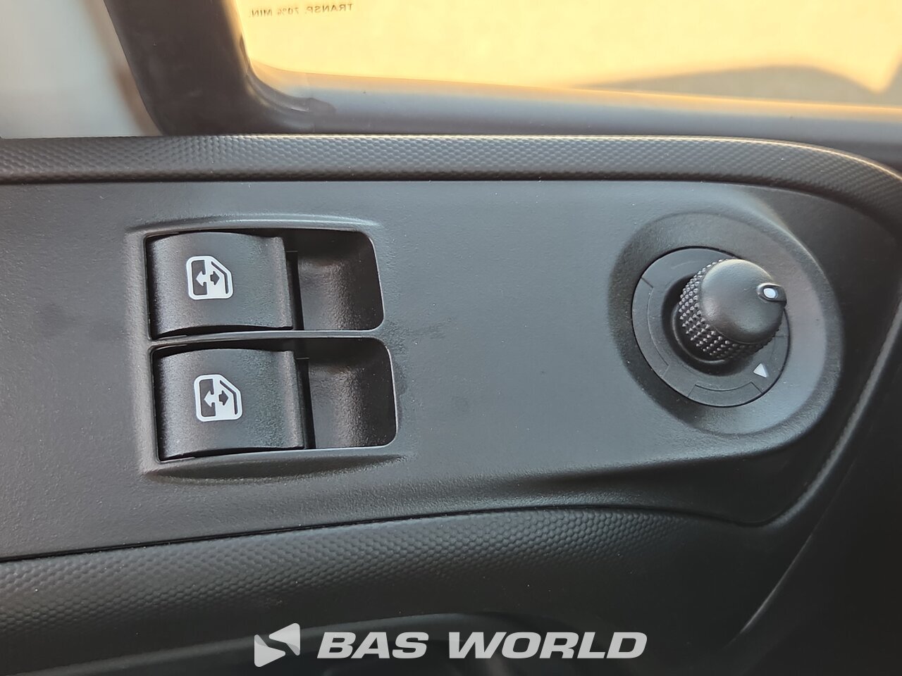 Other : Iveco Daily 35S18 закрыто