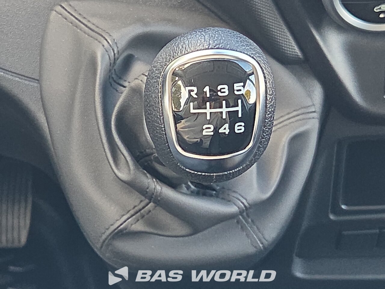 Other : Iveco Daily 35S16 Containere pentru