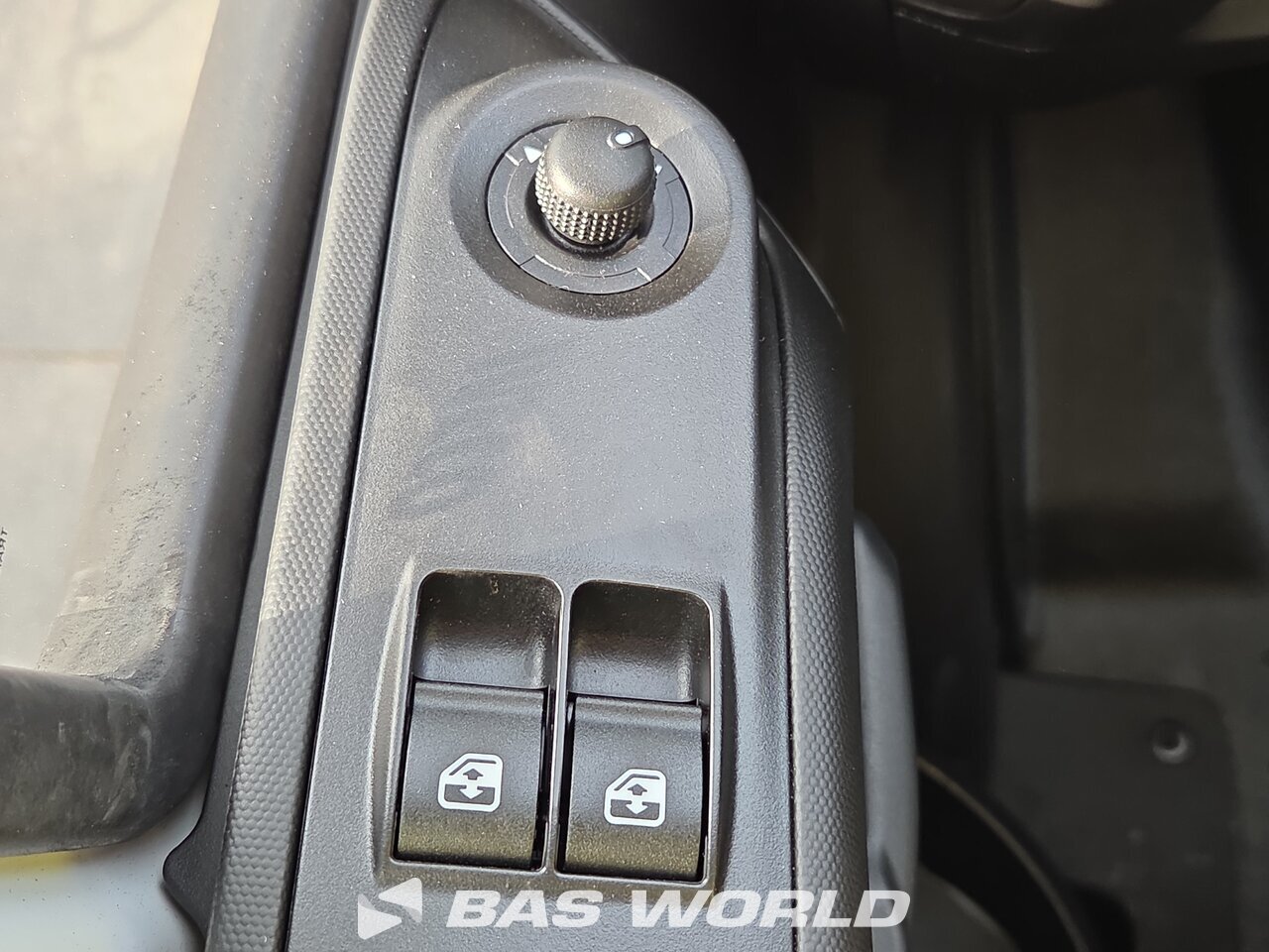 Other : Iveco Daily 35S18 Затворен ван