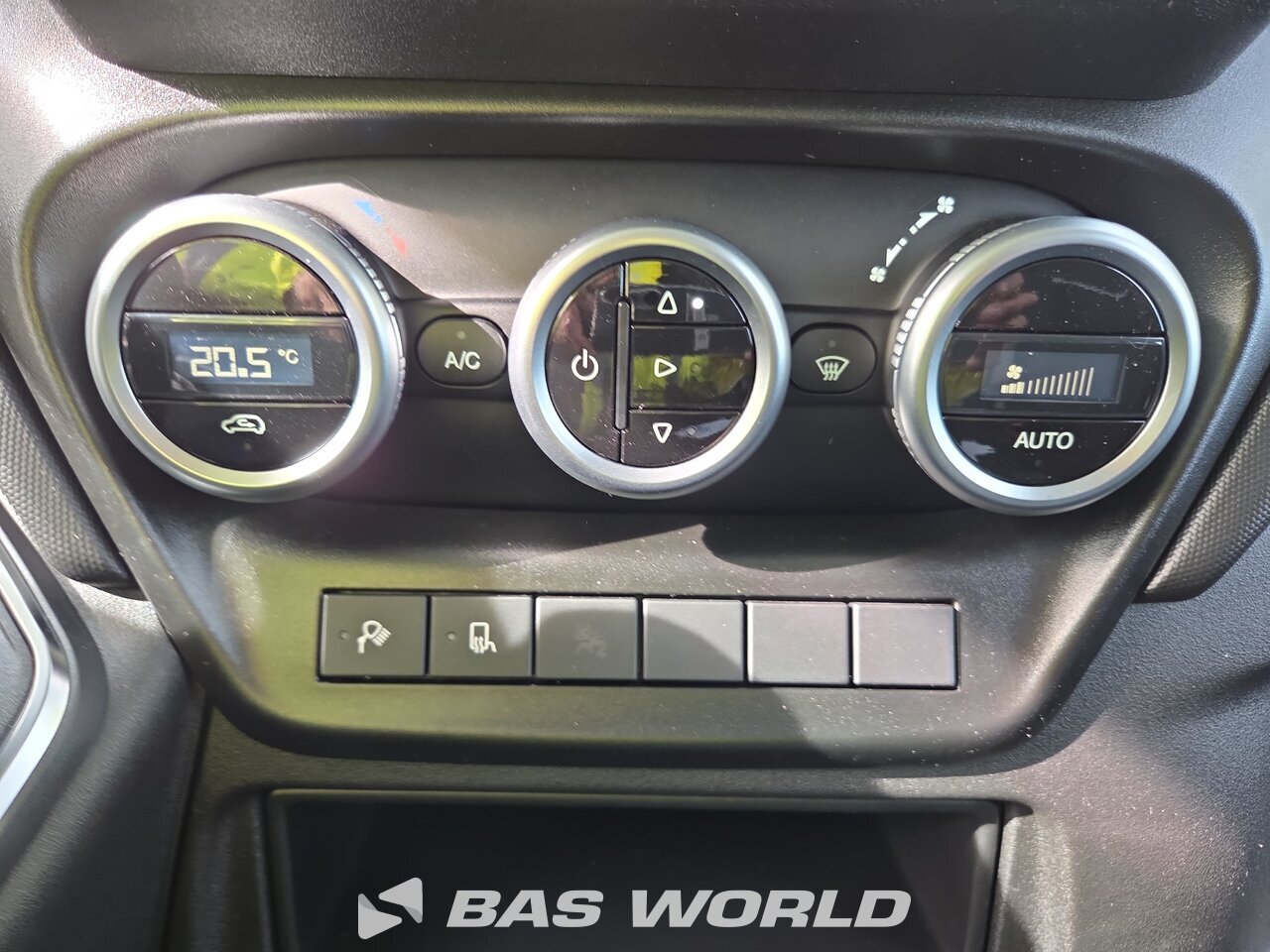 Other : Iveco Daily 35S18 Затворен ван