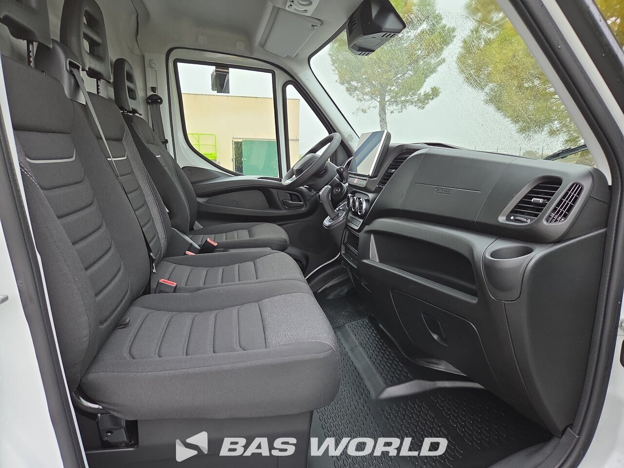 Other : Iveco Daily 35S18 Затворен ван
