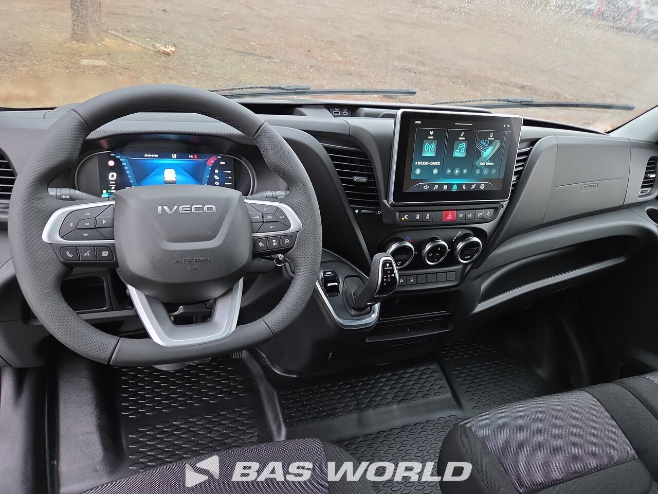Other : Iveco Daily 35S18 Затворен ван