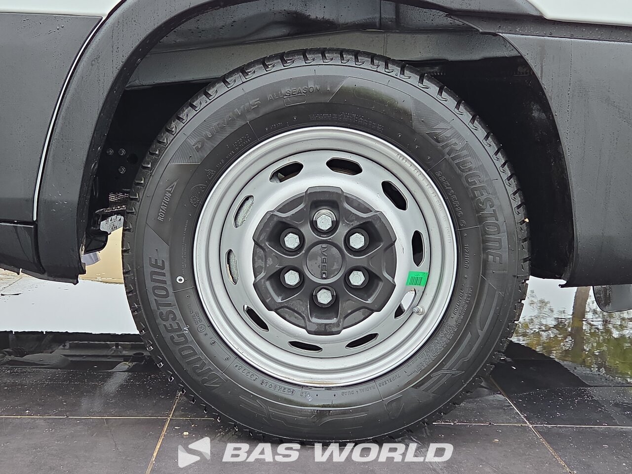 Other : Iveco Daily 35S18 Затворен ван