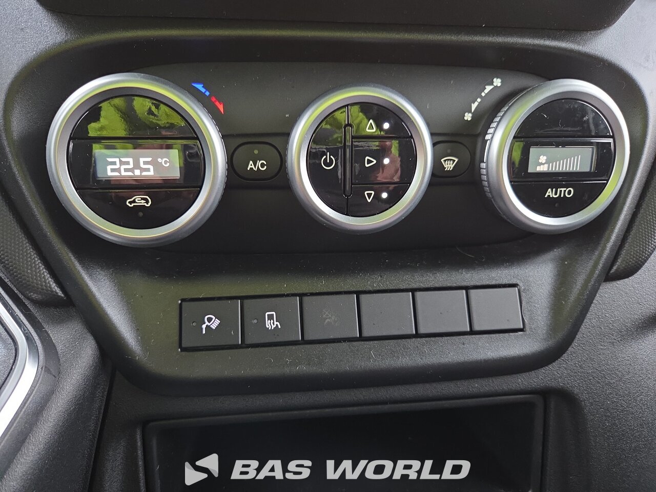 Other : Iveco Daily 35S18 Затворен ван
