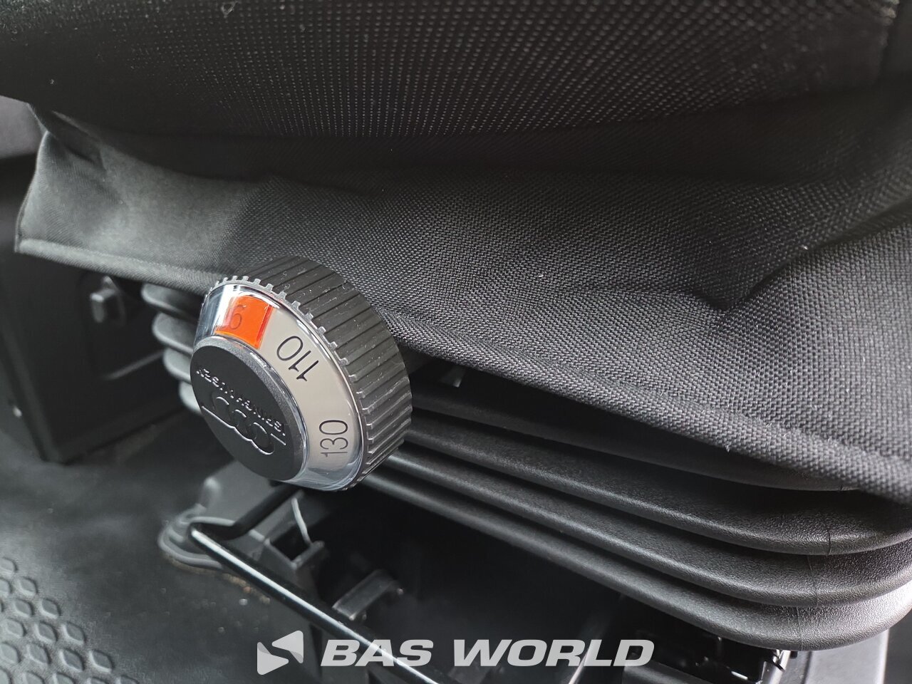 Other : Iveco Daily 35S18 Затворен ван