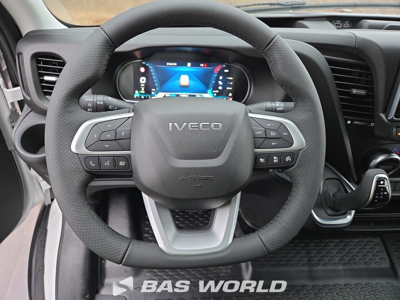Other : Iveco Daily 35S18 Затворен ван