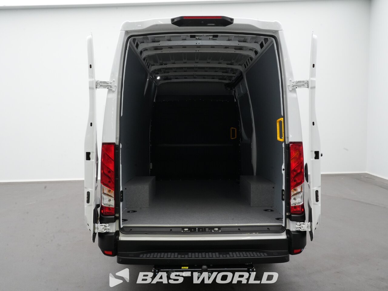 Other : Iveco Daily 35S16 Duba închisă