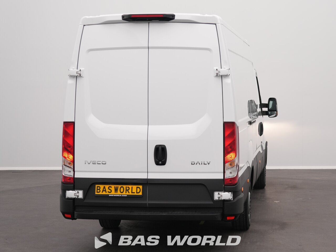 Other : Iveco Daily 35S16 Затворен ван