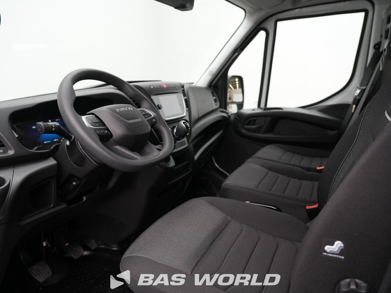 Other : Iveco Daily 35S16 Затворен ван