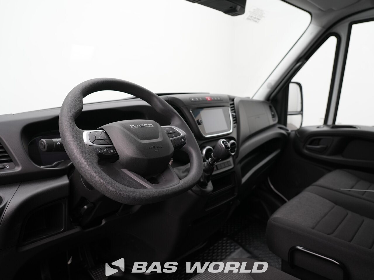 Other : Iveco Daily 35S16 Stängda lastbilskarosser